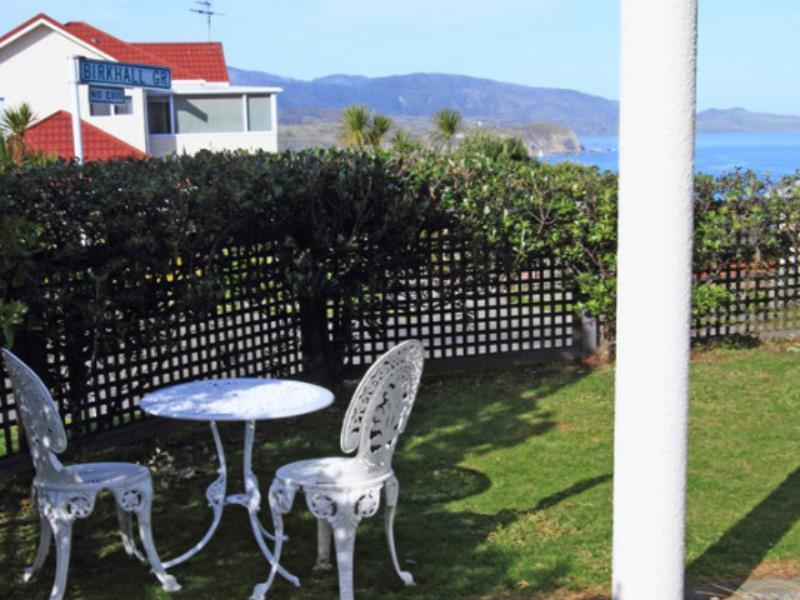 Pacific View Bed And Breakfast Уелингтън Екстериор снимка