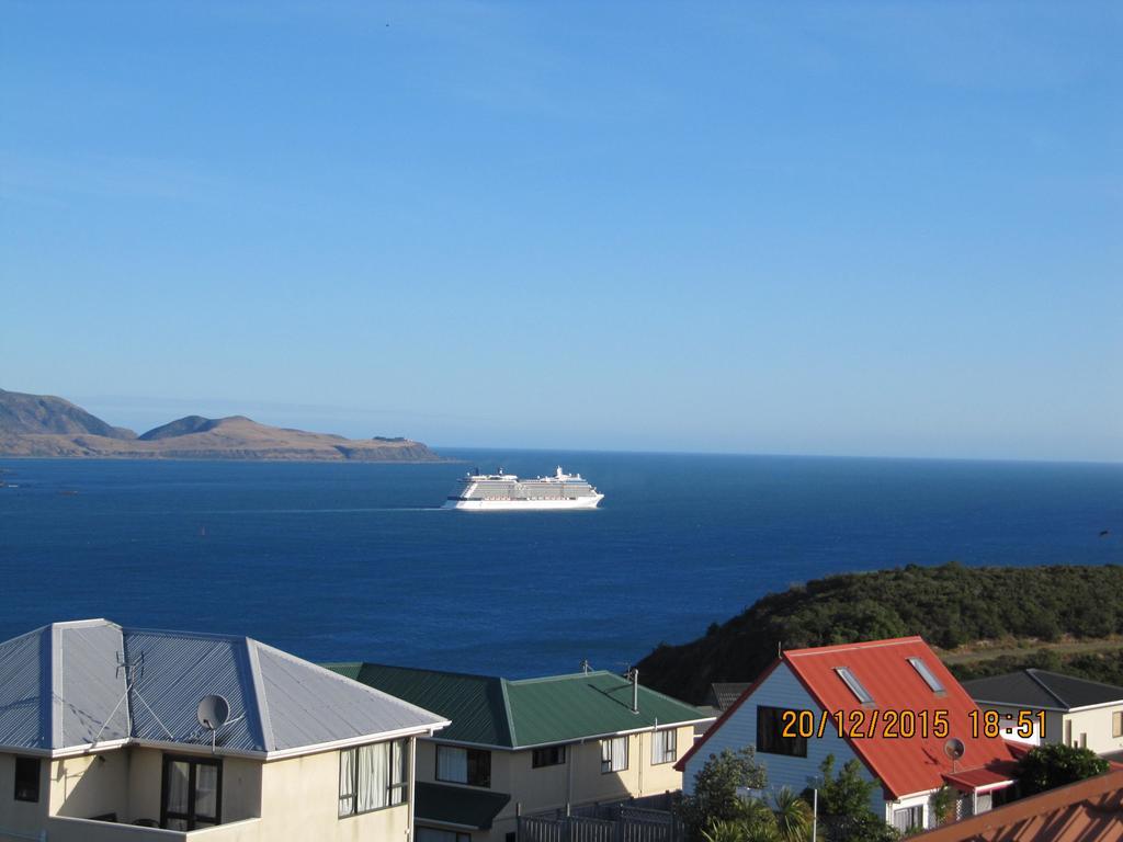 Pacific View Bed And Breakfast Уелингтън Екстериор снимка